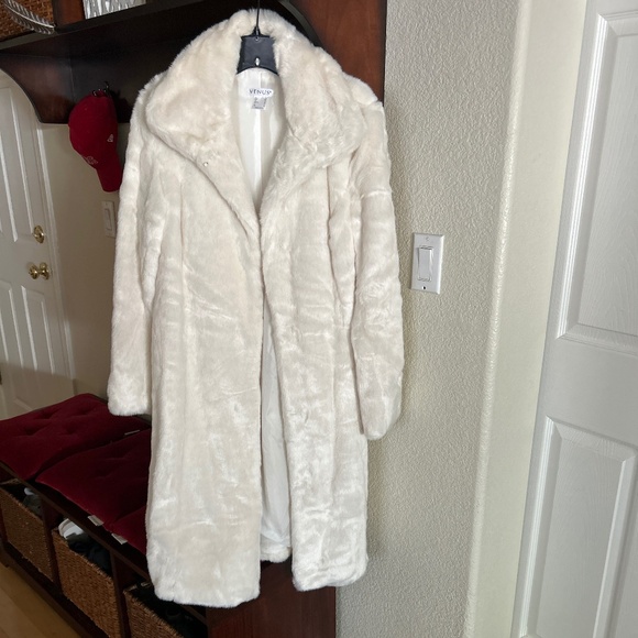 VENUS Jackets & Blazers - VENUS: midi faux fur coat NWOT